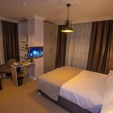 Comfort And Suites Aparthotel *